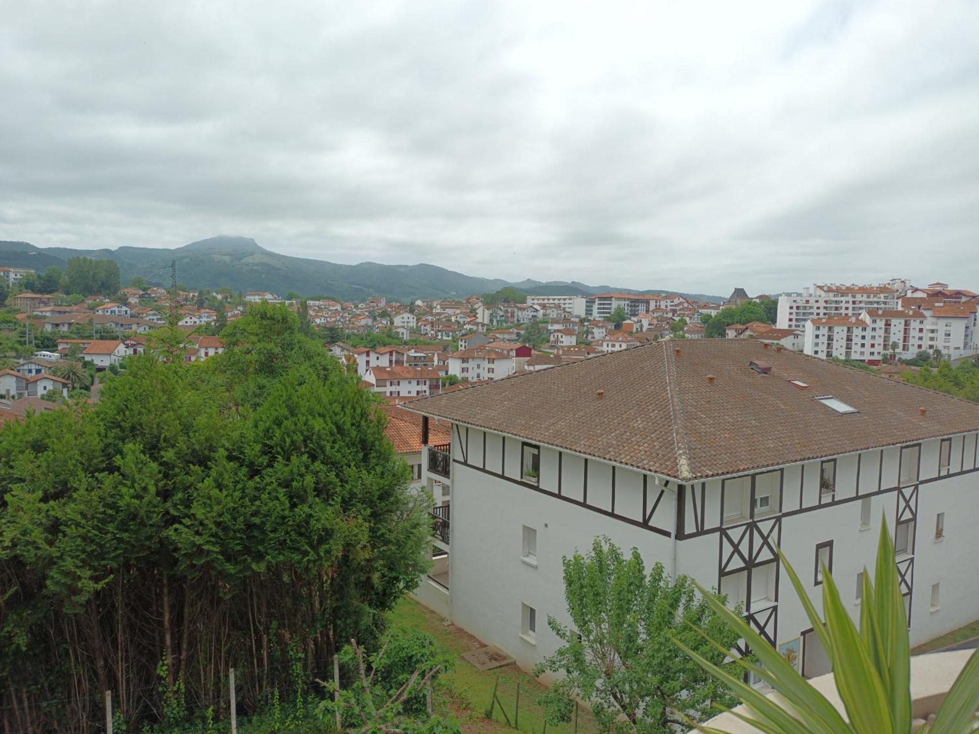 Appart. 2* A Hendaye, Proche Centre, Parking Privatif - Fr-1-239-777 Apartment Exterior photo